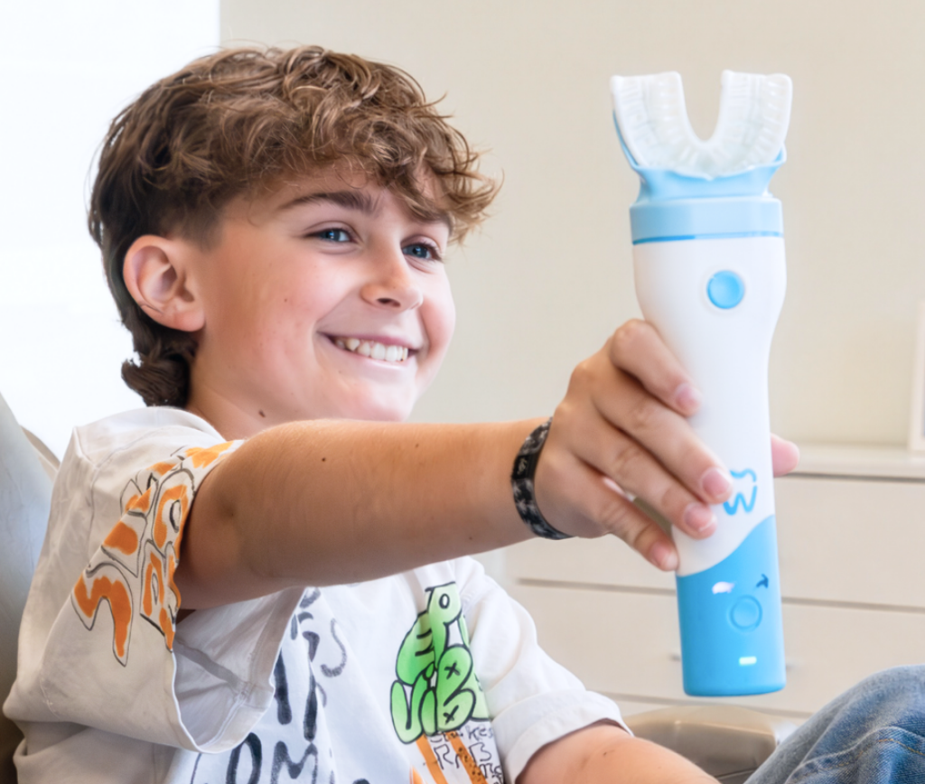 How a Dental Hygienist Uses Toothbrushing to Support Oral-Motor Skills and Brushing Independence